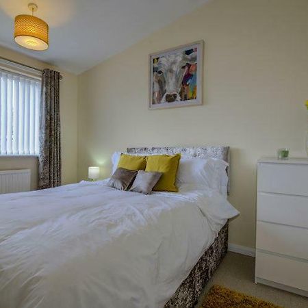 Newly Renovated Modern Home Манчестер Екстер'єр фото